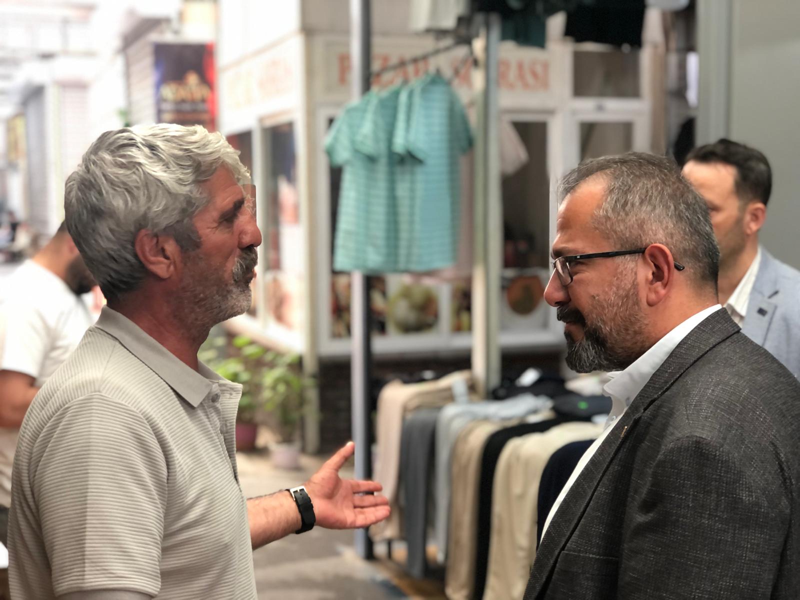 ANAHTAR PARTİSİ PAZAR ESNAFINI DİNLEDİ