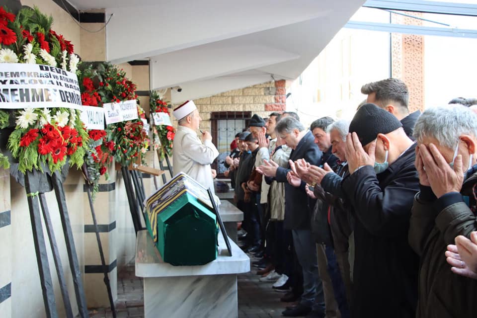SAMİ BAHÇEKAPILI'YI UĞURLADIK