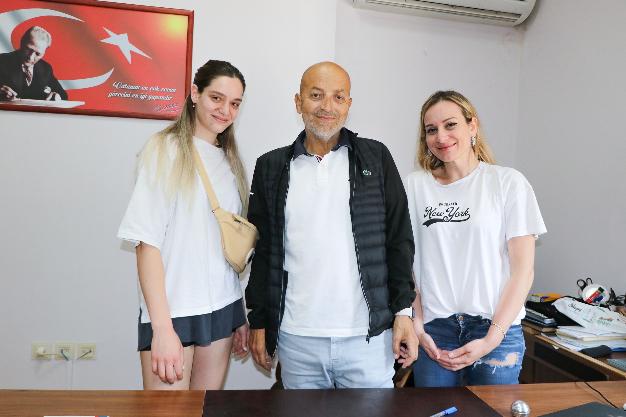 ÇİFTLİKKÖY'DE TRANSFERLER