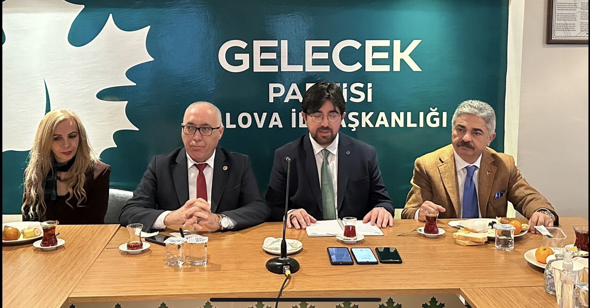GELECEK  PARTİSİ ADAYLARINI AÇIKLADI