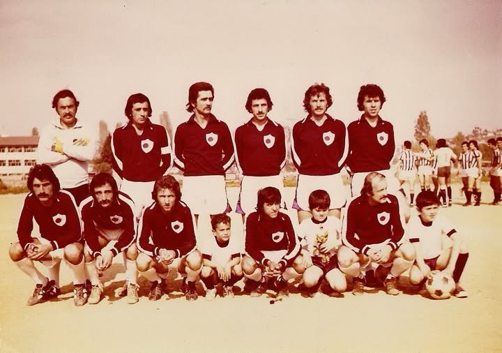 1980 YILI YALOVA BAHÇELİ GENÇLİK TAKIMI