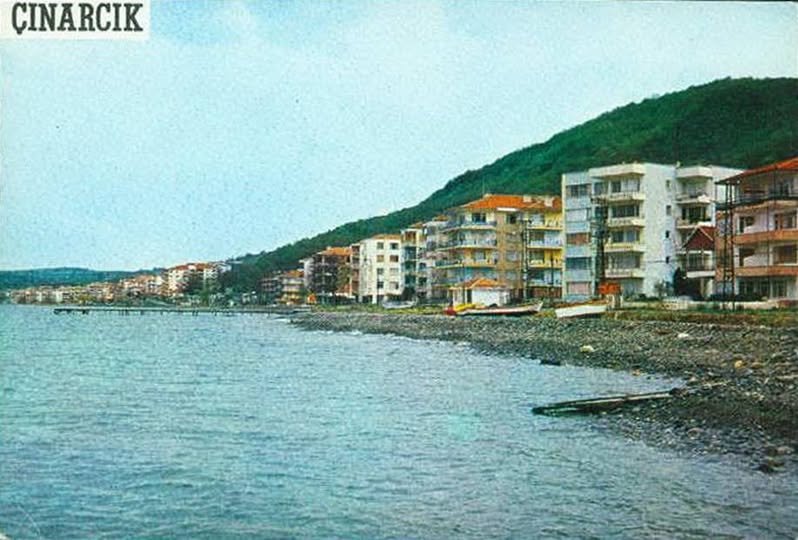 1975 YILI SONBAHARDA ÇINARCIK SAHİLİ
