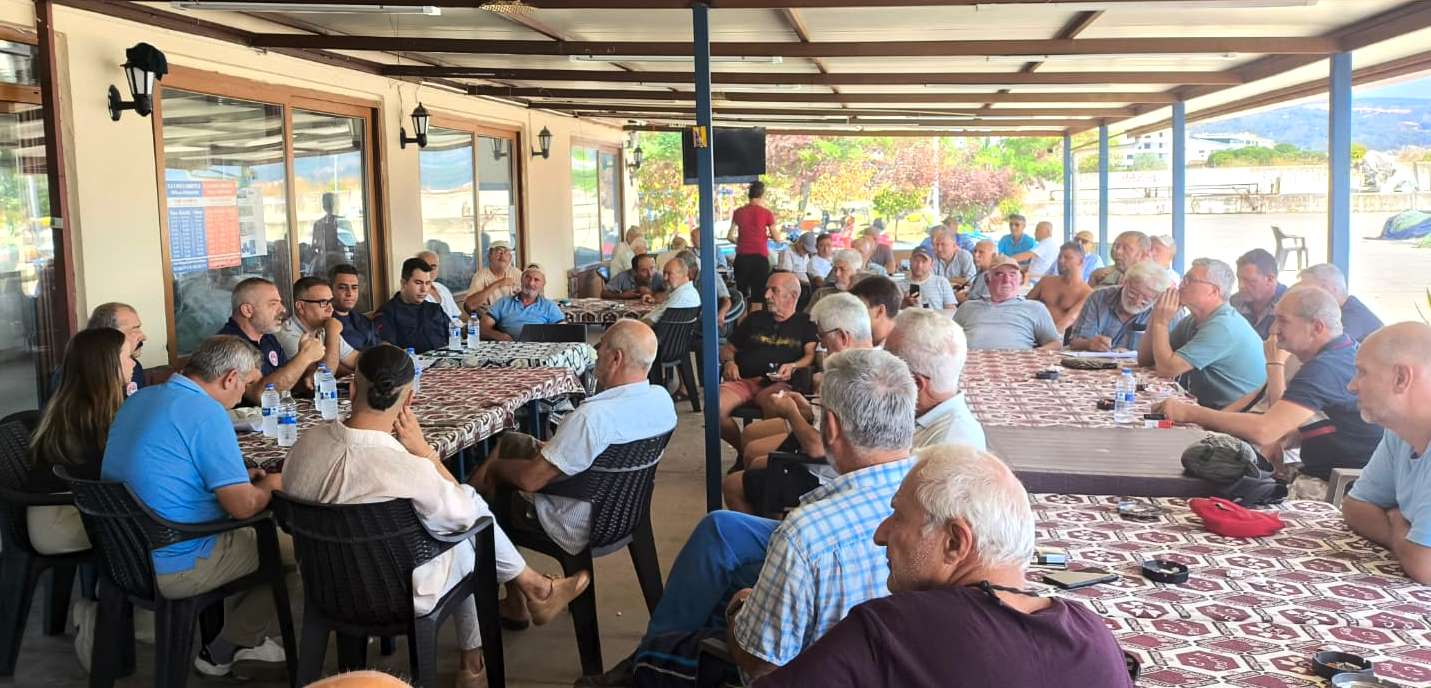ARMUTLU'DA BALIKÇILARA EĞIİTİM VERİLDİ