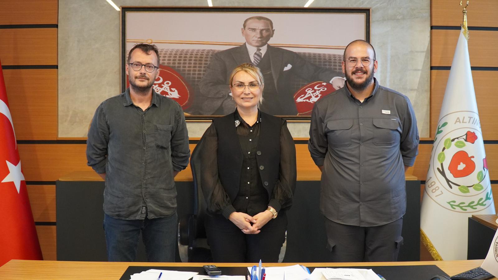 ALTINOVA'DA KAZILAR YENİDEN BAŞLADI