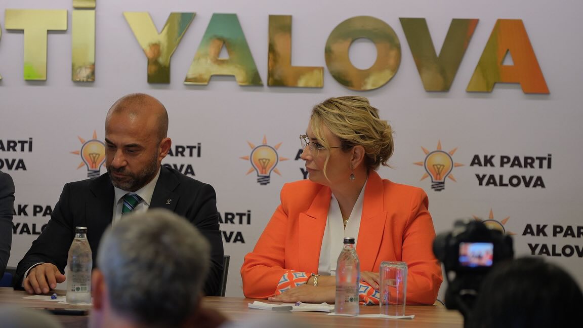 AK PARTİ İL BAŞKANI FAZLACA'YA SAHİP ÇIKTI