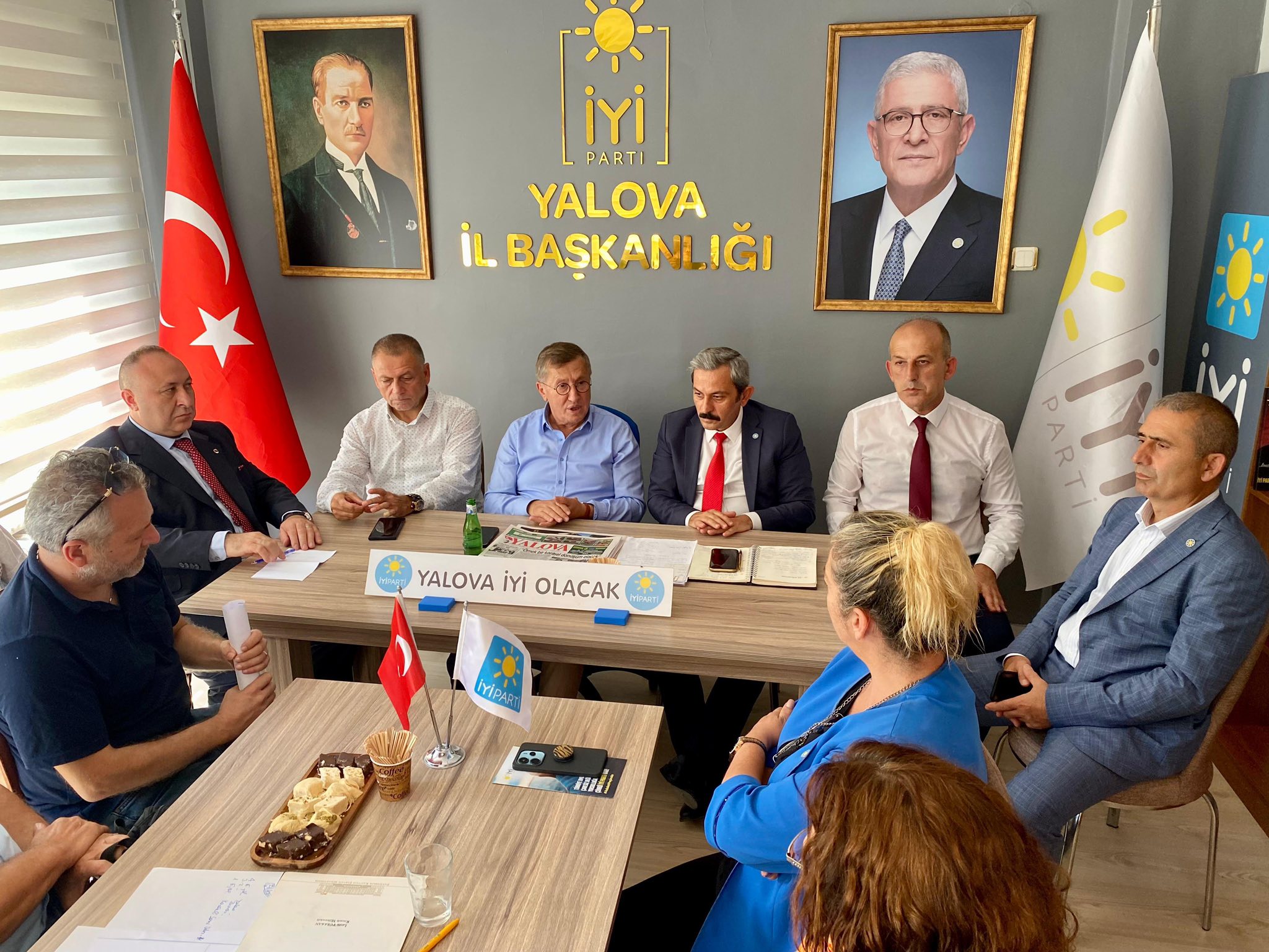 İYİ PARTİ YALOVA'DA BÖLGE TOPLANTISI