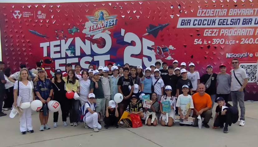 TEKNOFEST 2025'E HERGÜN 450 KİŞİ TAŞINIYOR