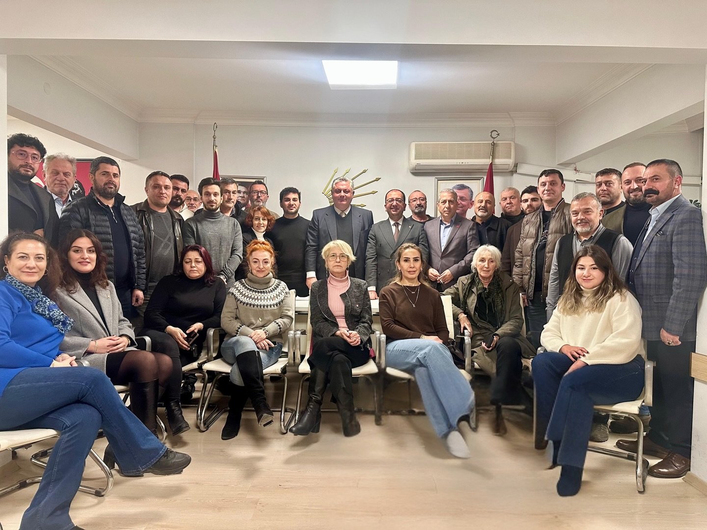 CHP İL YÖNETİMİ OLAĞAN TOPLANTISINI YAPTI