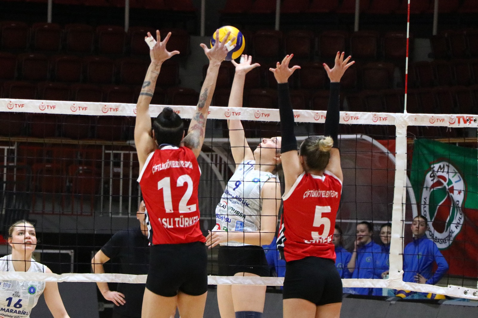 ÇİFTLİKKÖY 3 BURSA 0