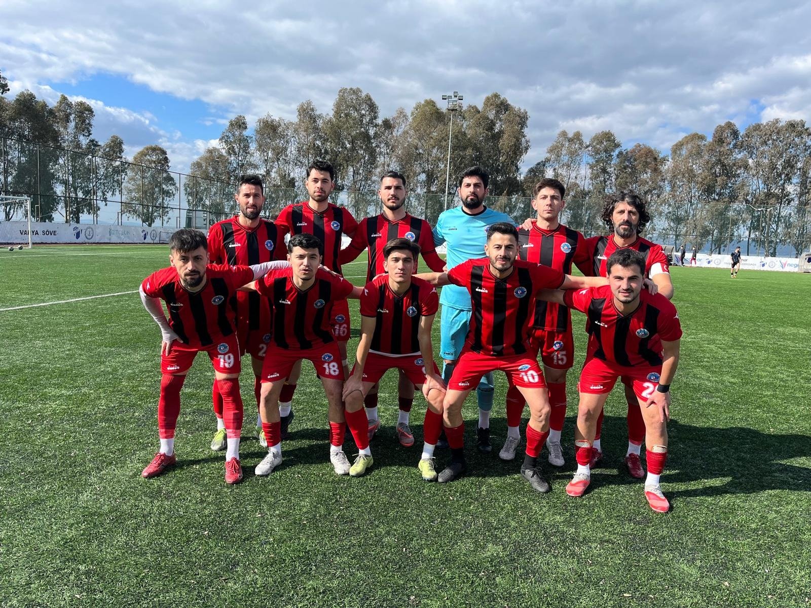 ÇİFTLİKKÖY ŞAMPİYON GİBİ