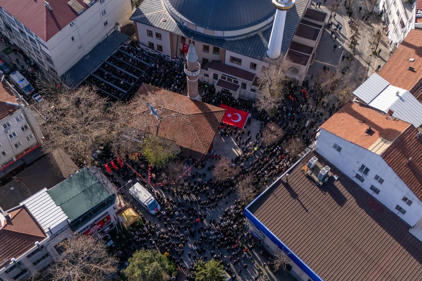 ŞEHİT POLİSİMİZ YALOVA'DA TOPRAĞA VERİLDİ