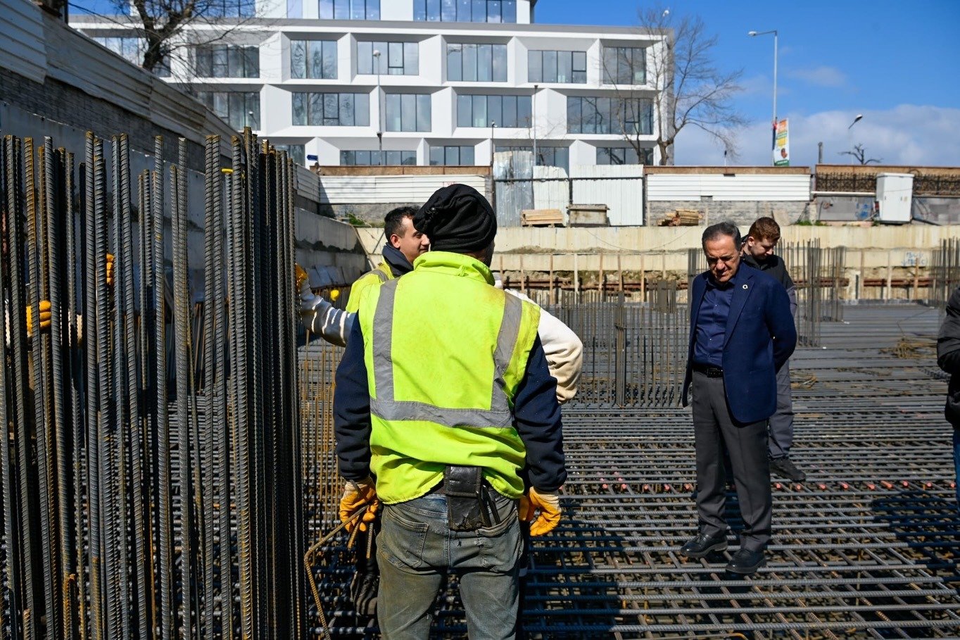 VALİLİK BİNASI İNŞAATINDA İNCELEME