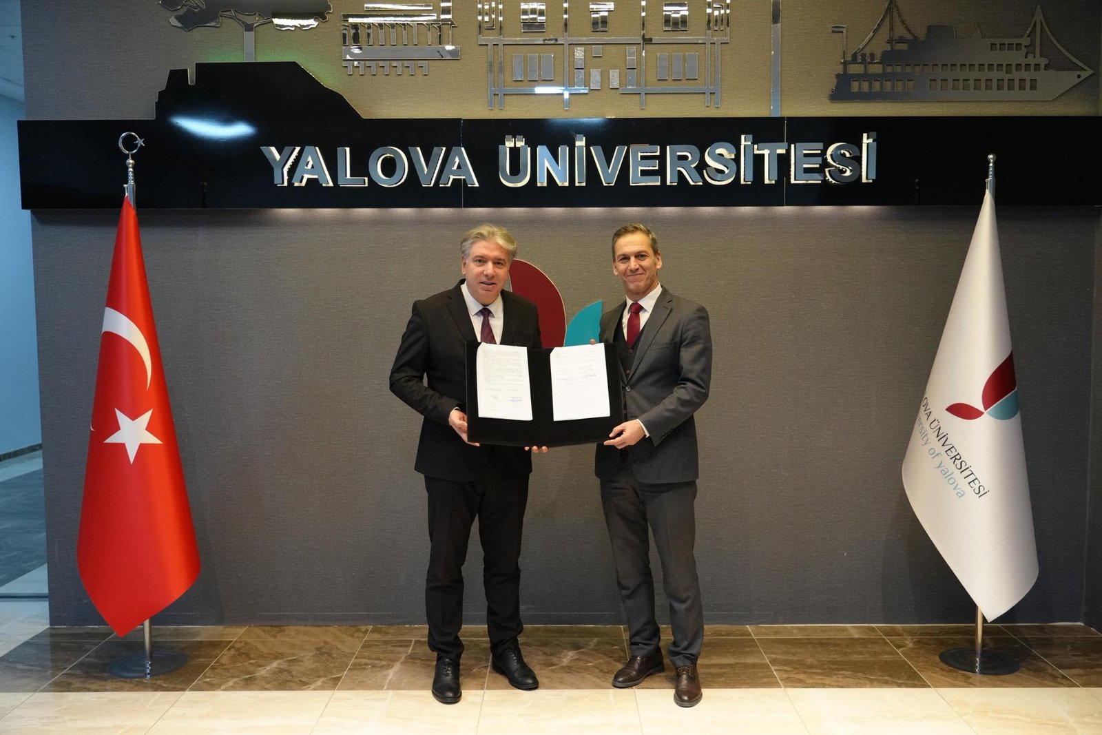 ÜNİVERSİTEYE 100 TEMİZLİK İŞÇİSİ ALINACAK