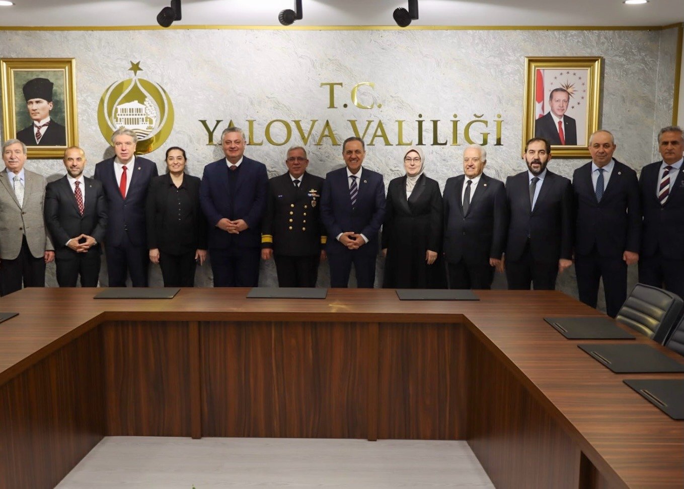 YALOVA İL PROTOKOLÜNDE BAYRAMLAŞMA