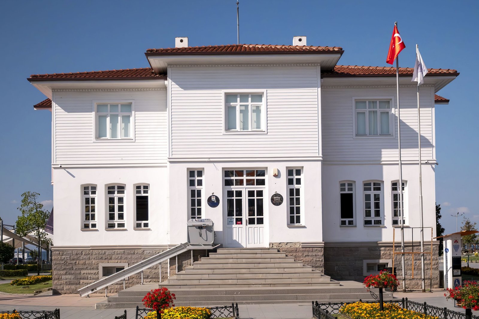 KENT MÜZESİ BAĞIŞLARINIZI BEKLİYOR