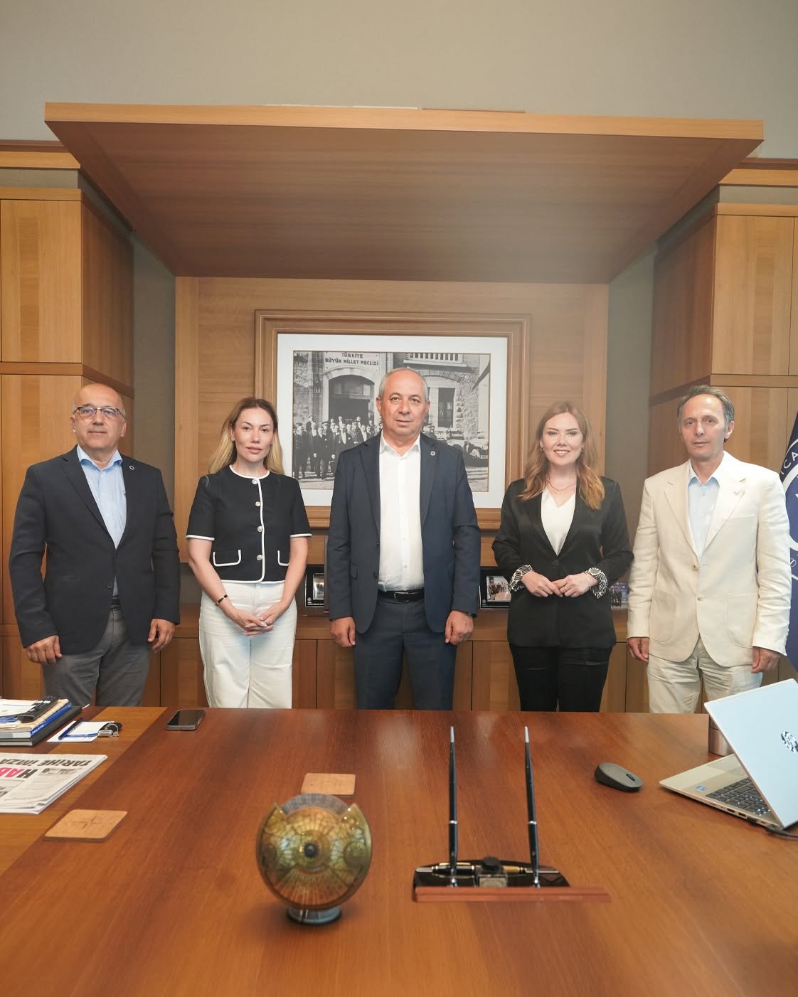 ELEGANCE HOTEL'DEN ANLAMLI DESTEK