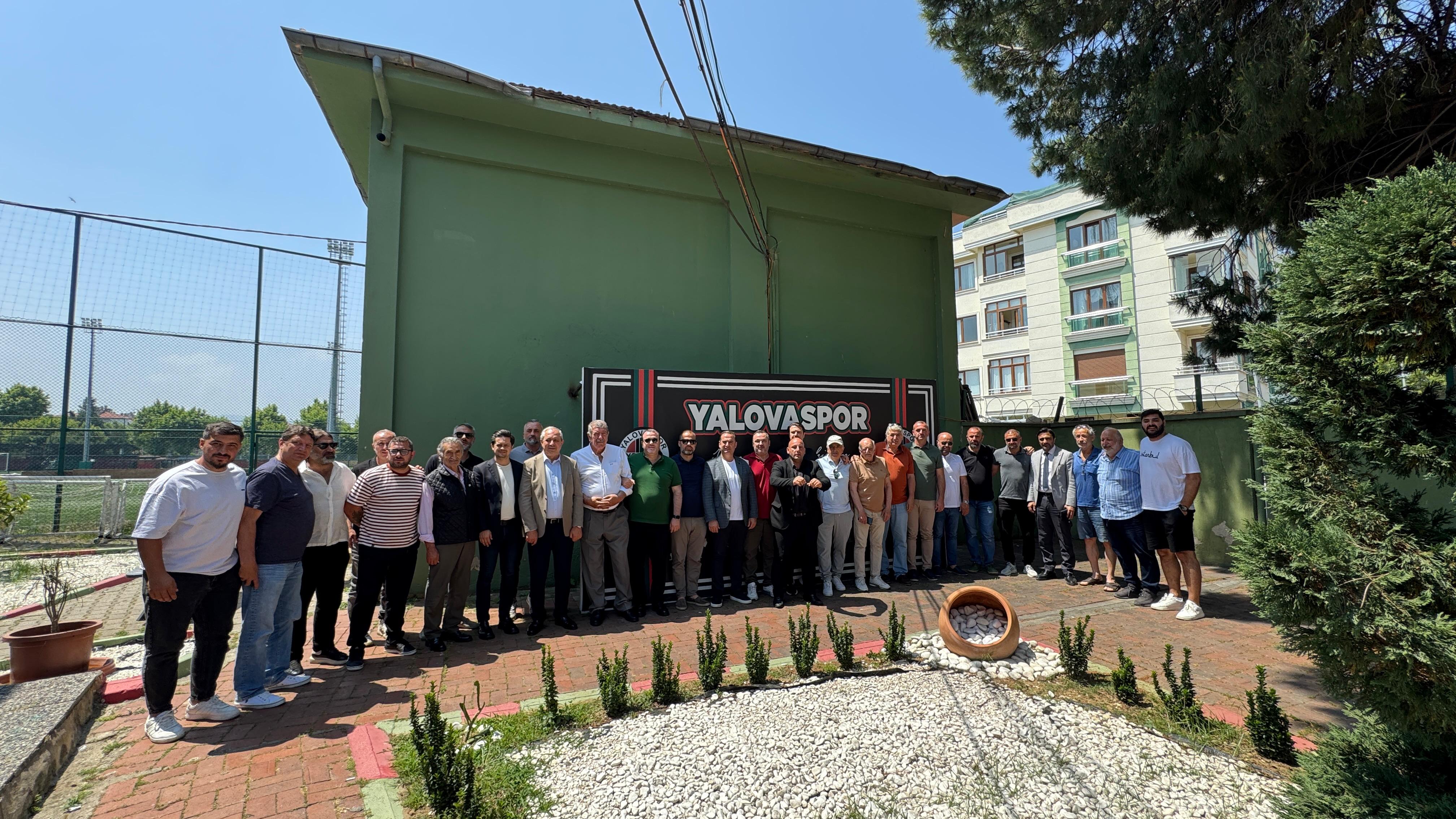 YALOVASPOR'DA TOPLANTI