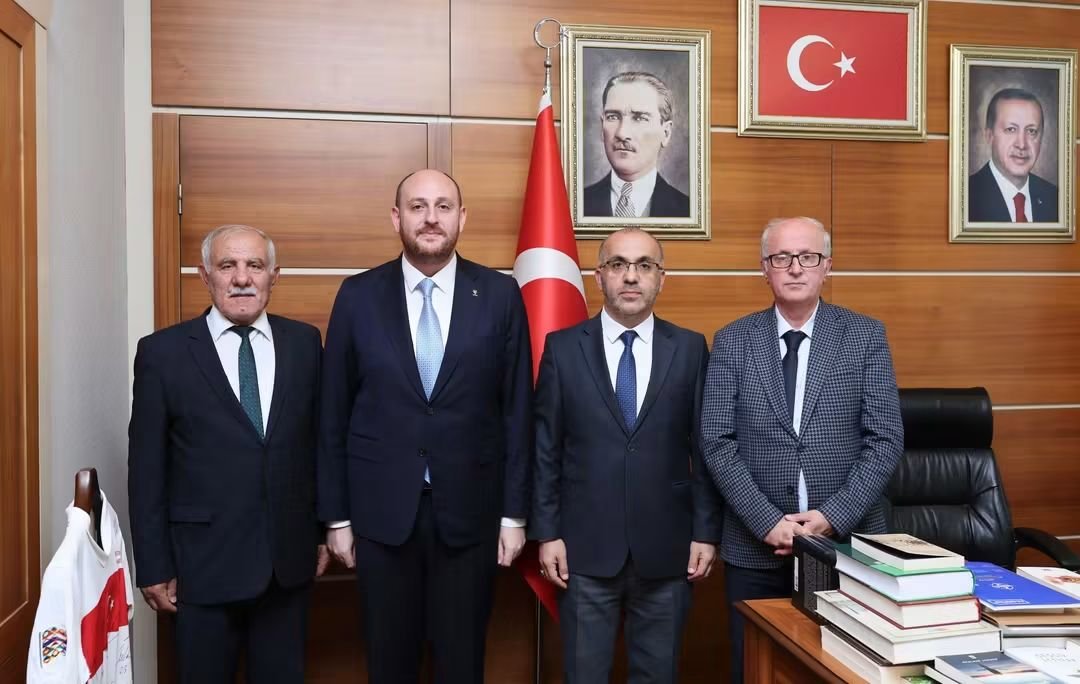 AK PARTİ GENEL MERKEZİNE ZİYARET YAPILDI