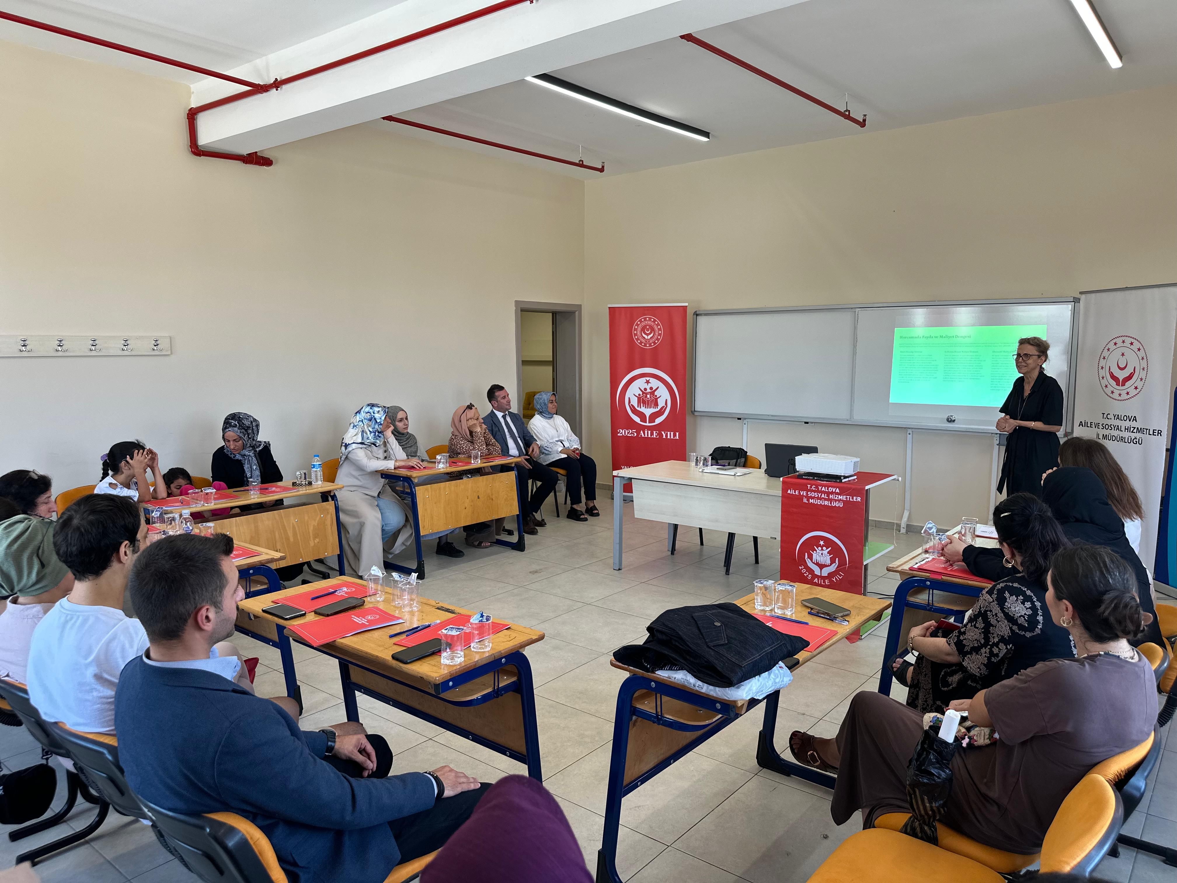 AİLEDE EKONOMİK BİLİNÇ ELE ALINDI