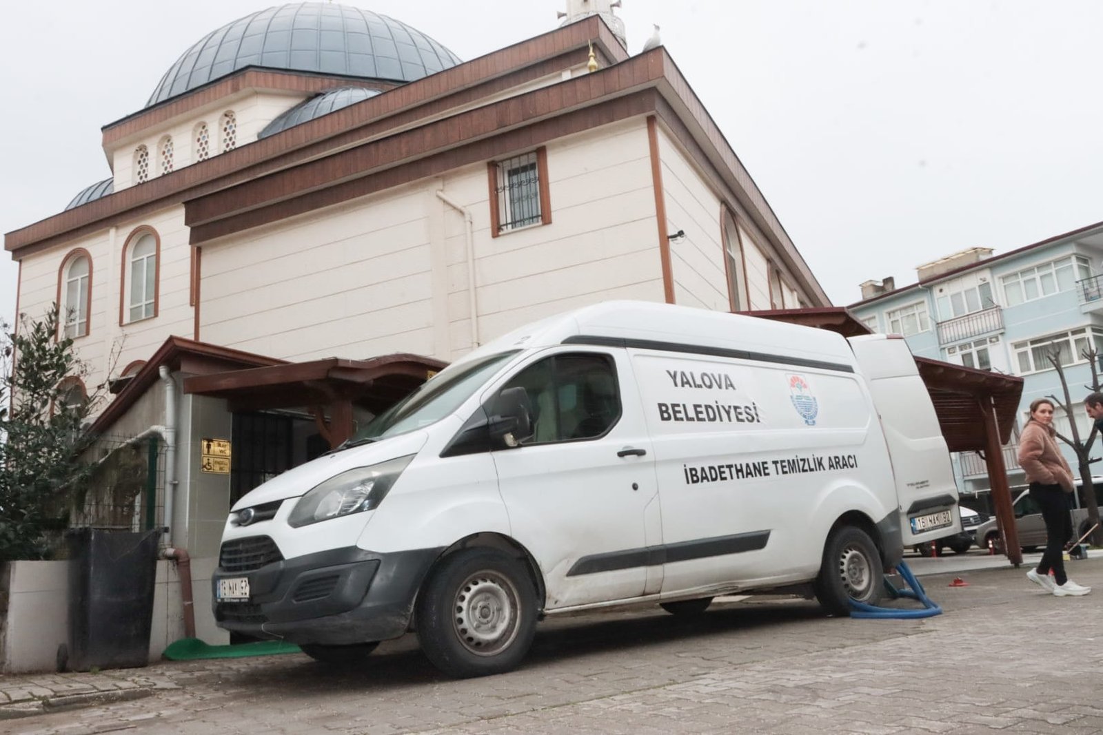 RAMAZAN ÖNCESİ CAMİLER TEMİZLENİYOR