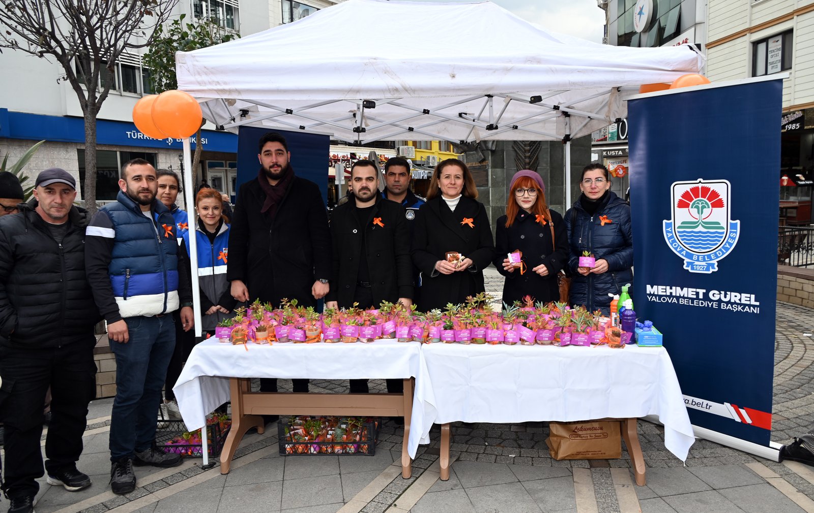 KADINA YÖNELİK ŞİDDETE DİKKAT ÇEKİLDİ