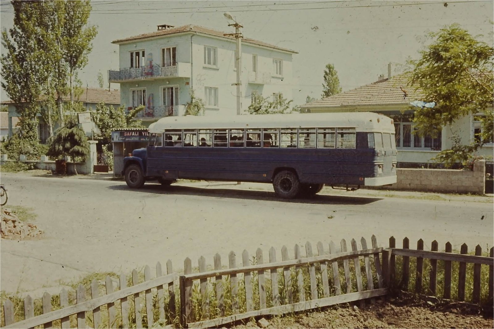 1963 YILI ABD'NİN MAVİ SERVİS OTOBÜSLERİ