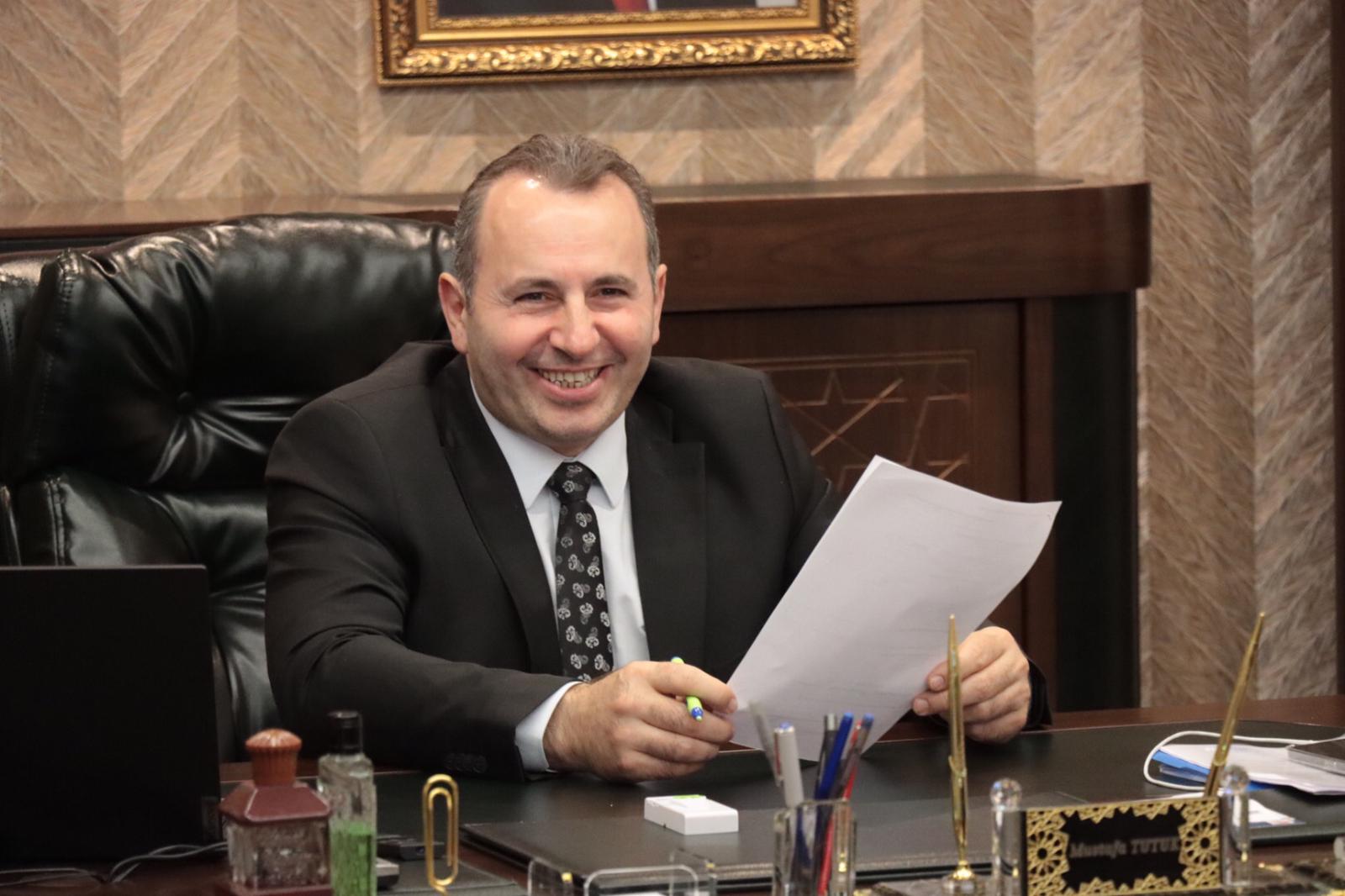 EN DÜŞÜK İŞÇİ MAAŞI 13 BİN 200 TL OLDU