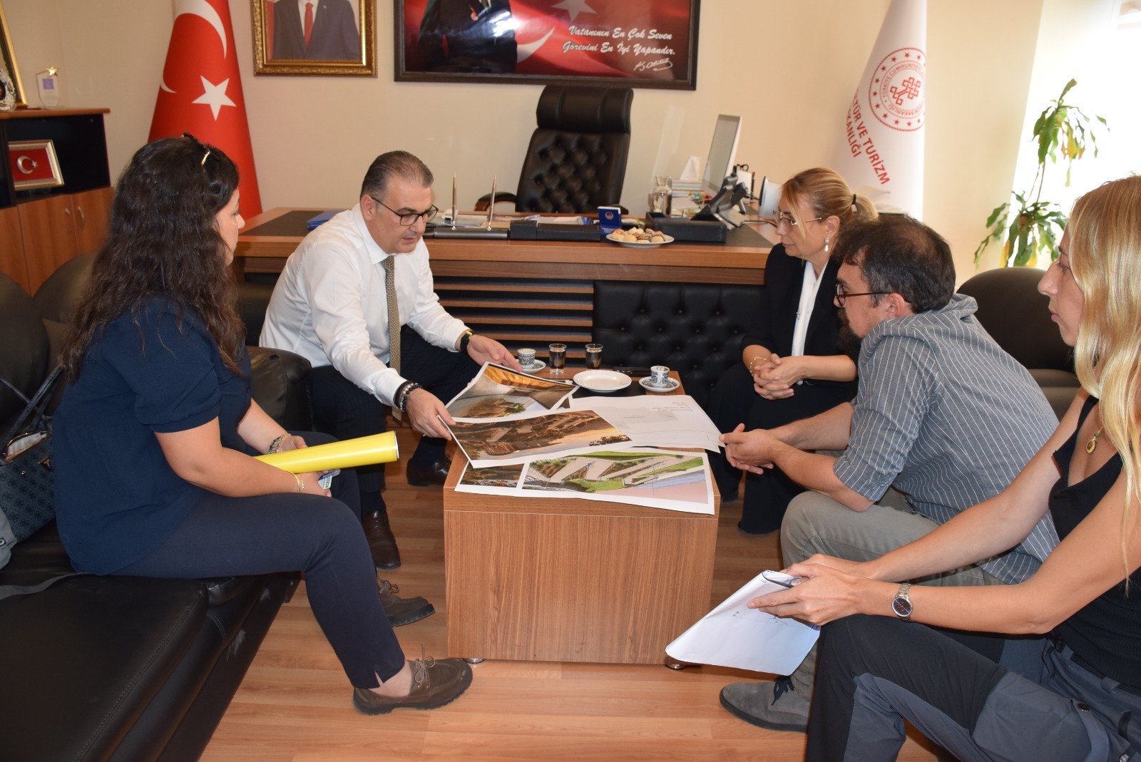 ALTINOVA'DA  KÜLTÜREL PROJE BAŞLIYOR