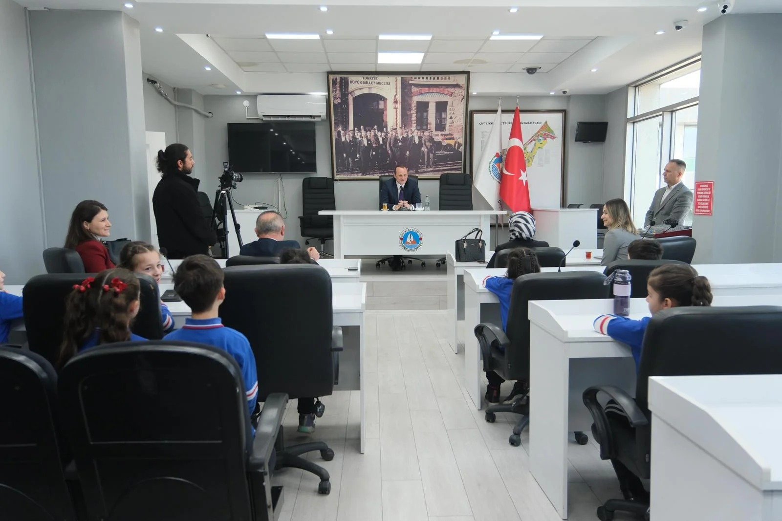 ÖĞRENCİLERE YEREL YÖNETİMLER ANLATILDI