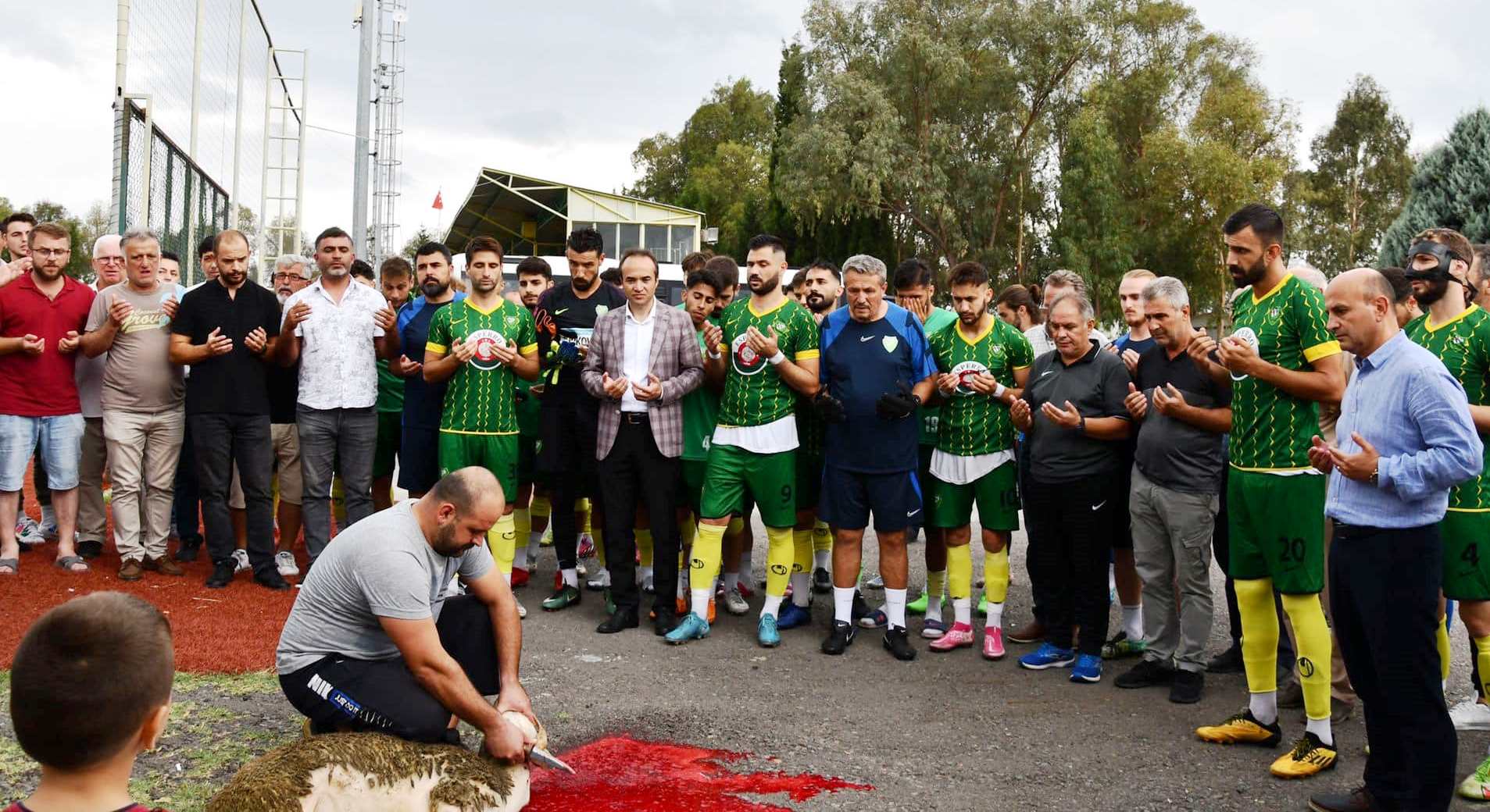 ALTINOVA SEZONU AÇTI