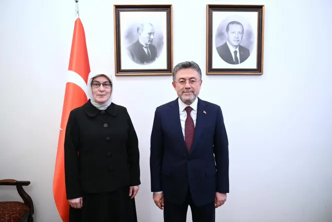 AKYOL’DAN BAKAN YUMAKLI’YA ZİYARET