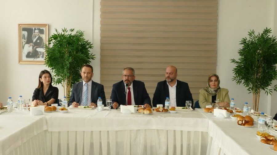 ANAHTAR PARTİSİNDEN BASIN TOPLANTISI