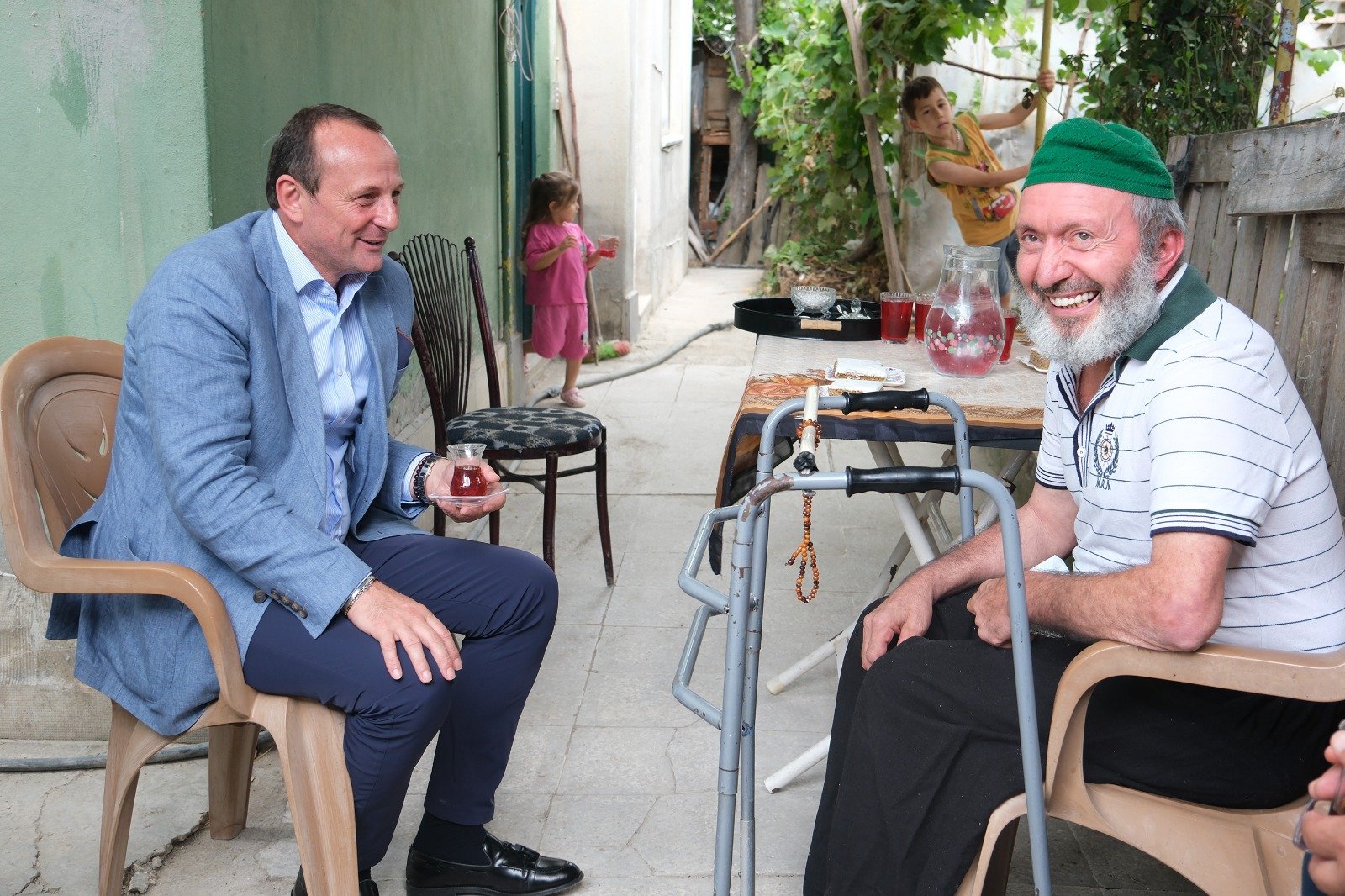 BAŞKAN ADİL YELE'DEN  ANLAMLI ZİYARET