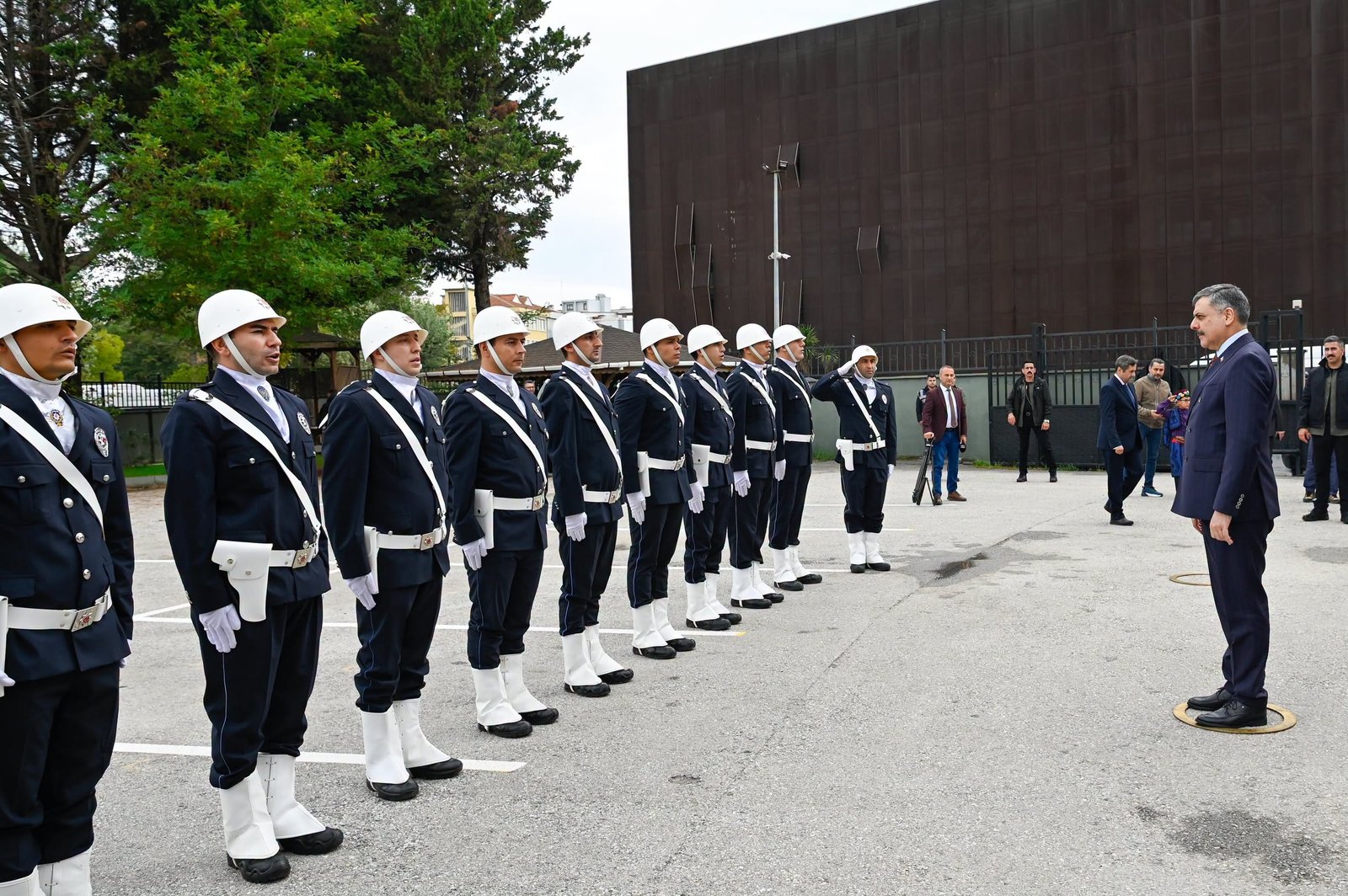 İÇİŞLERİ BAKANI ÇİFTÇİ YALOVA'DA