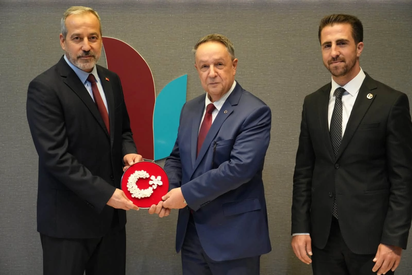 BBP'DEN YALOVA ÜNİVERSİTESİNE ZİYARET
