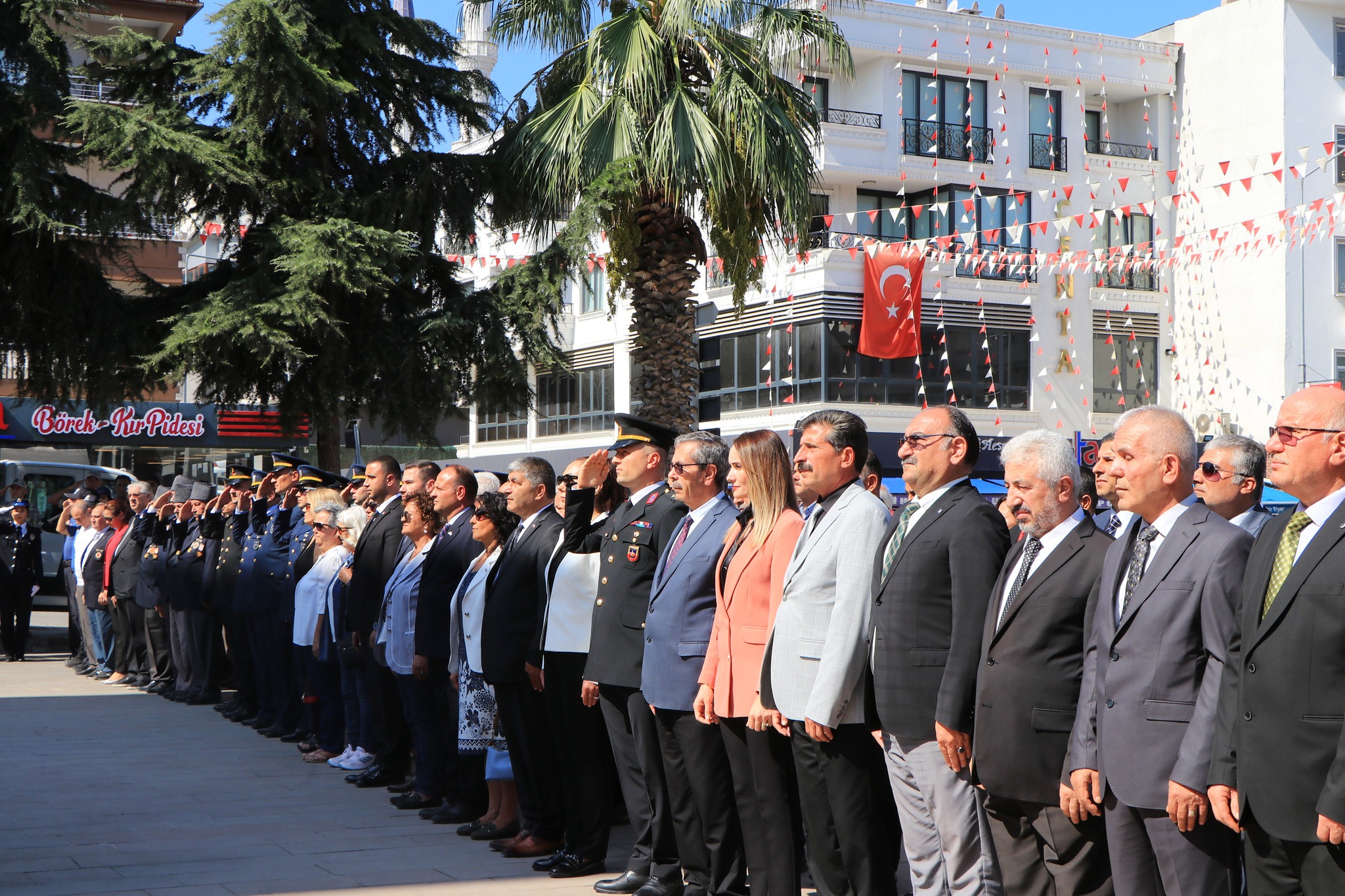 ÇİFTLİKKÖY’DE GAZİLER GÜNÜ KUTLANDI