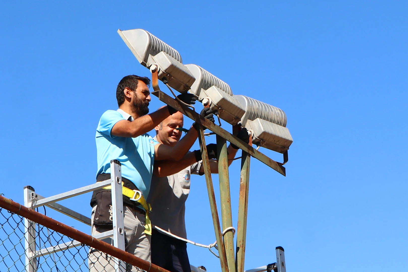 ÇİFTLİKKÖY'DE ENERJİDE ÖRNEK DÖNÜŞÜM