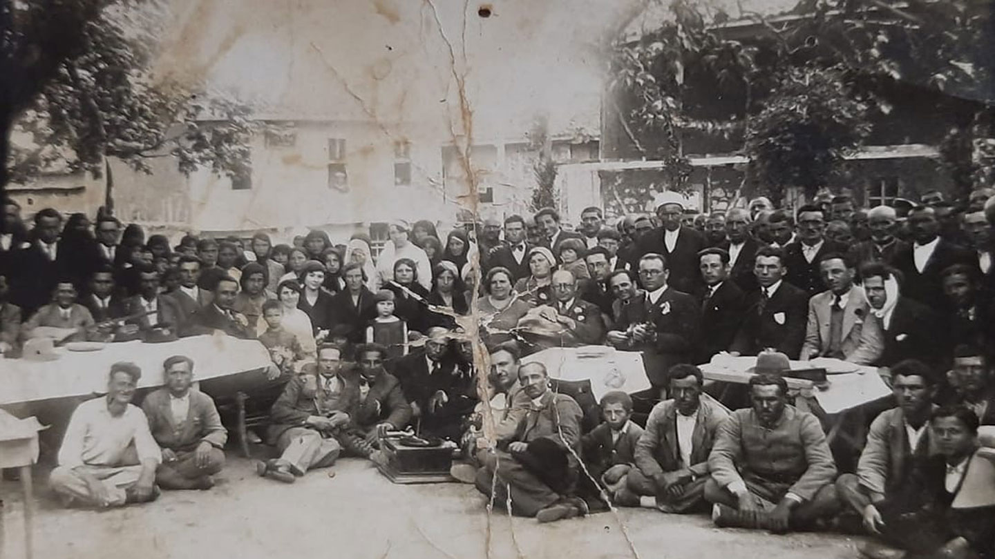 1930 YILI ÇUKURKÖY İLKOKULUNUN AÇILIŞI