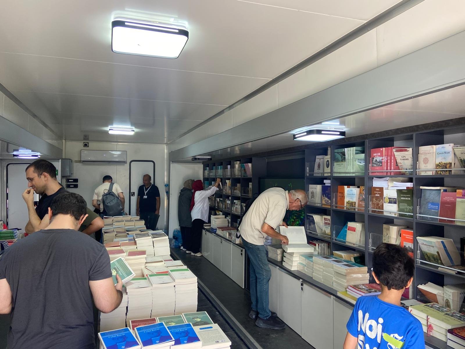 HER EVE BİR TARİH KİTABI YALOVA'DA