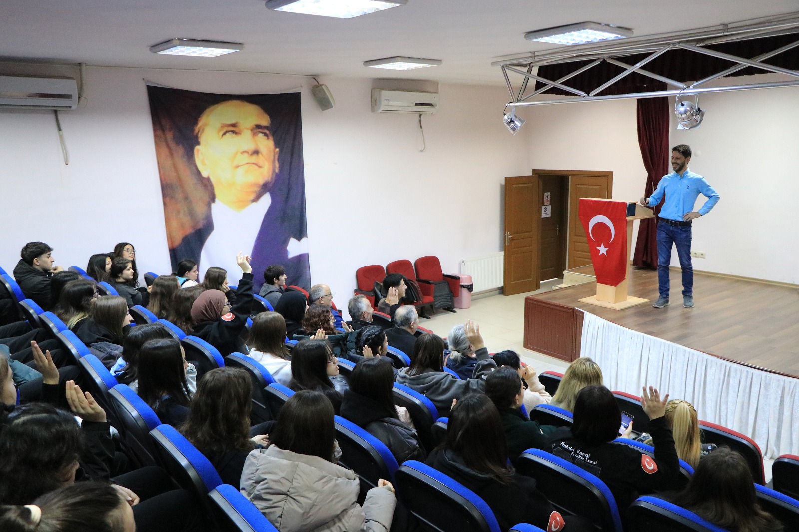 ÇİFTLİKKÖY'DE AVRUPA ATIK HAFTASI 