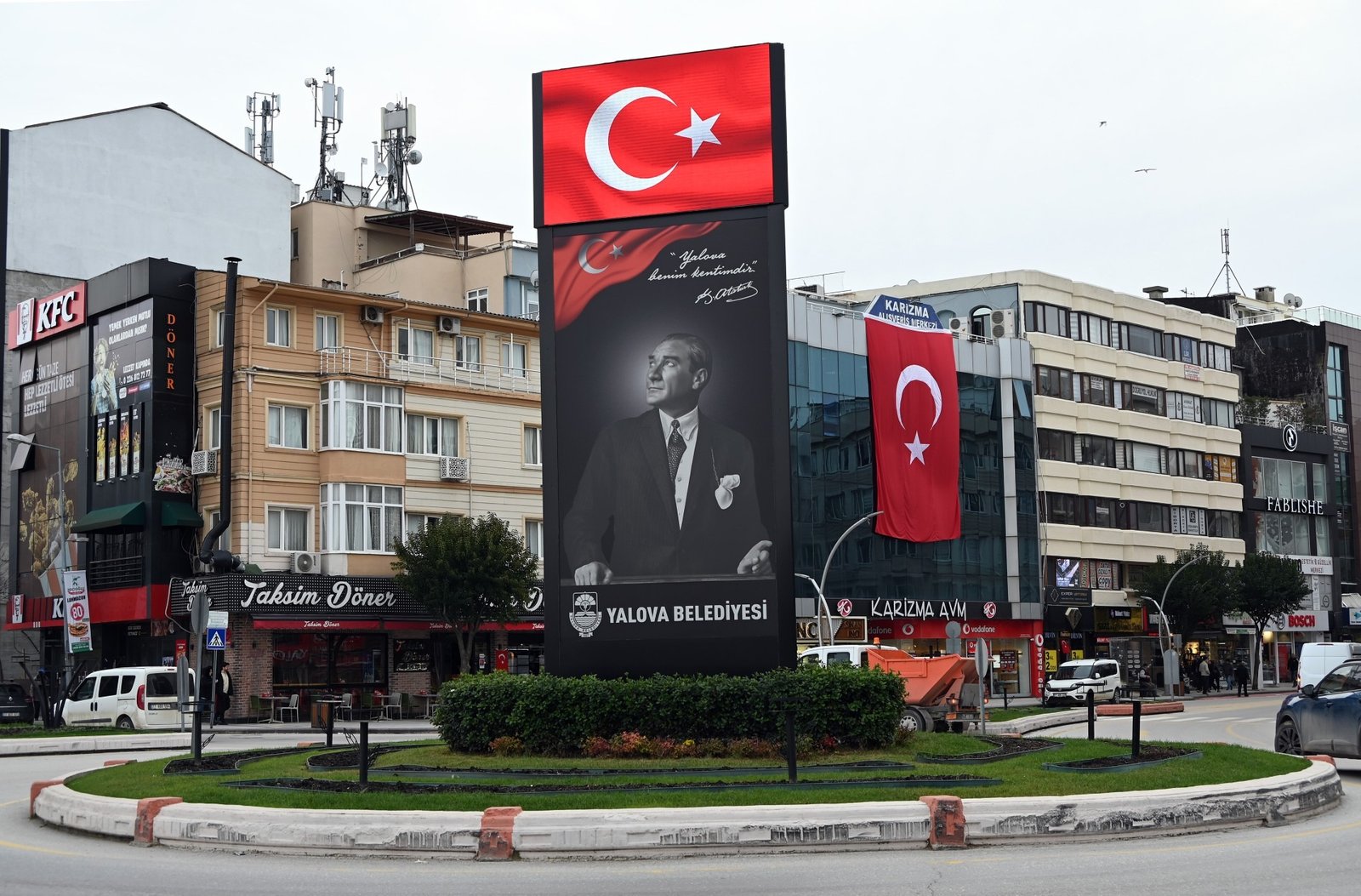 YALOVA BELEDİYESİ BAYRAK KAMPANYASI