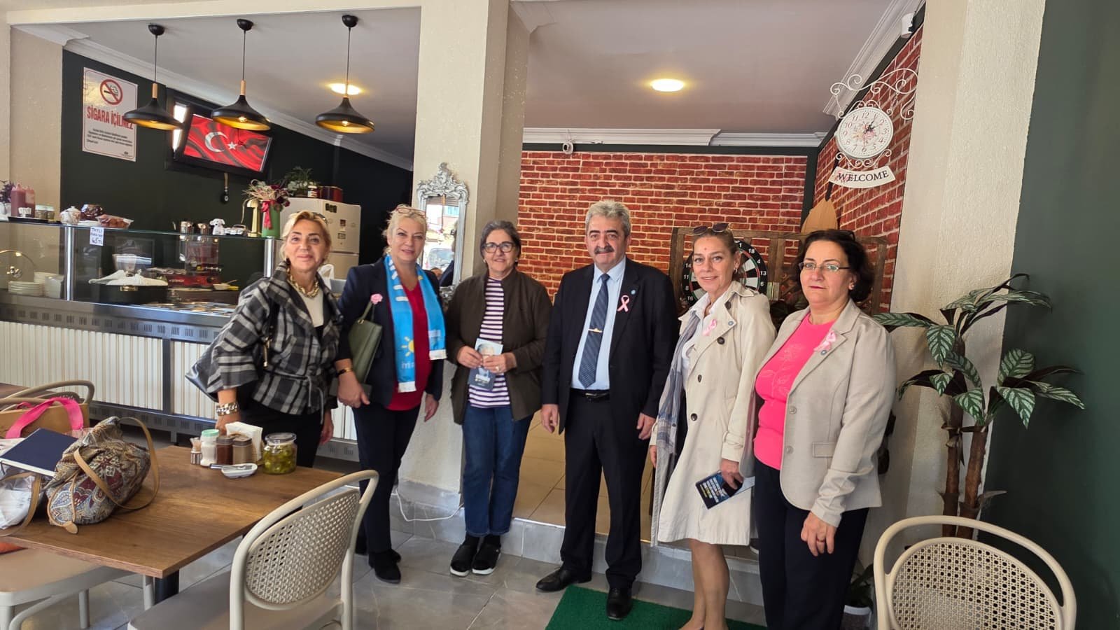 İYİ PARTİ'DEN ÇİFTLİKKÖY'DE ESNAF ZİYARETİ