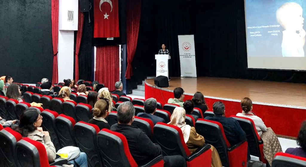 1100 KİŞİ KORUYUCU AİLE İÇİN BAŞVURDU