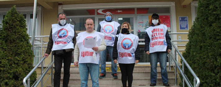 EĞİTİM-İŞ SENDİKASINDAN SEÇMELİ DERS DAYATMASINA TEPKİ