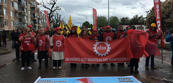 1 MAYIS YALOVA'DA YÜRÜYÜŞLE KUTLANDI