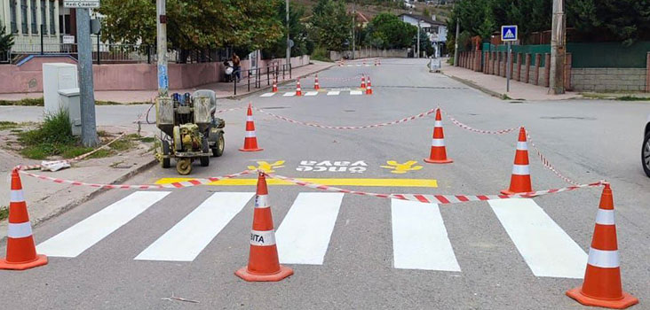 OKUL YAYA YOLU ÇİZGİLERİ  BOYANDI