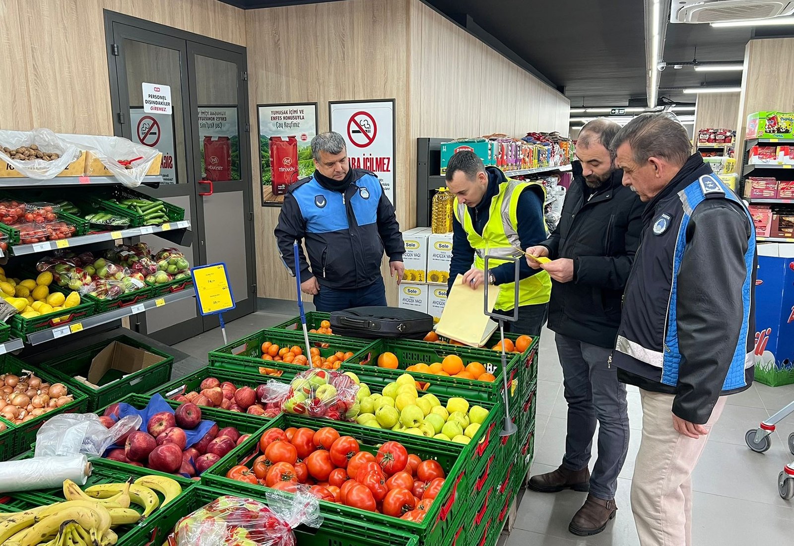 SEBZE VE MEYVEDE KÜNYE DENETİMİ