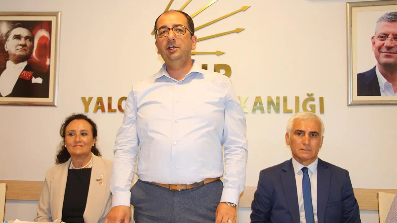 SİNAN GİRAY ADAYLIĞINI AÇIKLADI