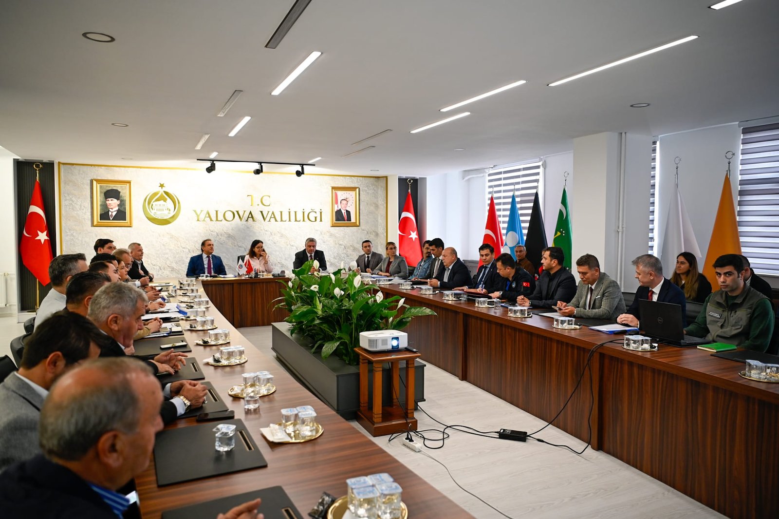 TOPLANTIDA BELEDİYELERE 10 GÜN SÜRE 