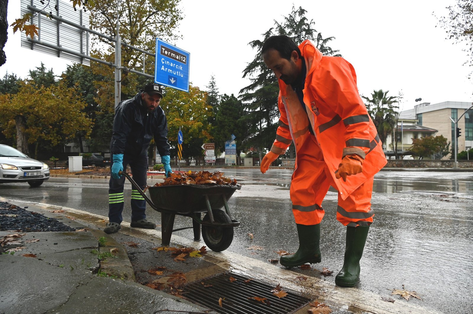YALOVA BELEDİYESİNDEN KIŞA HAZIRLIK